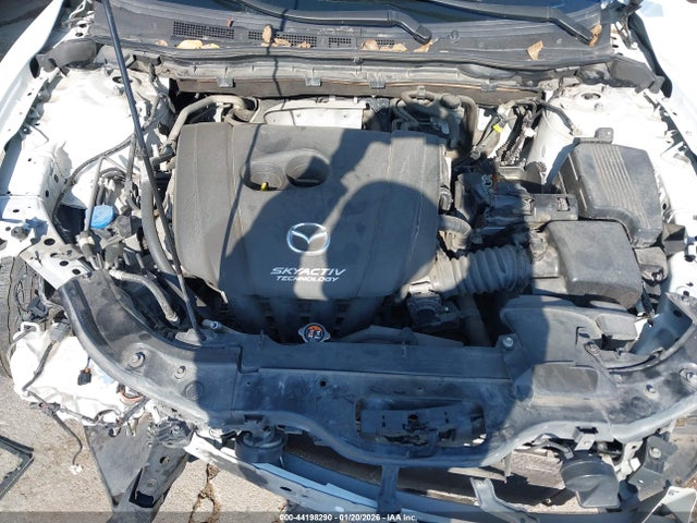 JM1GJ1V6XE1145272 Mazda py