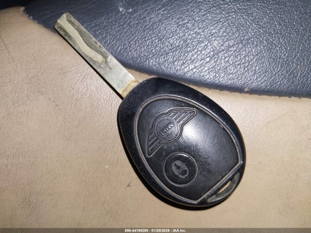 2004 MINI COOPER S WMWRE33484TD80024 Photo 10