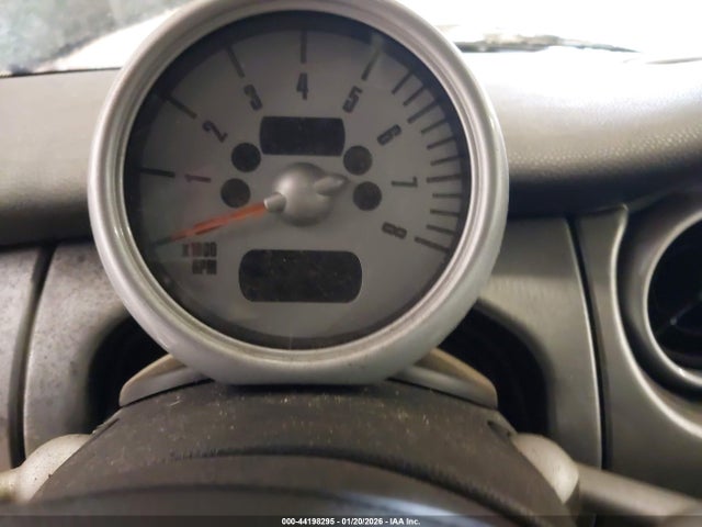 2004 MINI COOPER S WMWRE33484TD80024 Photo 6