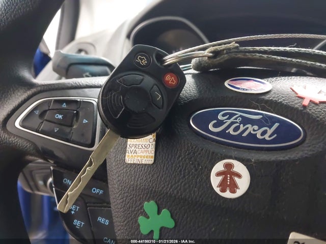1FADP3F24JL251407 Ford FOCUS SE