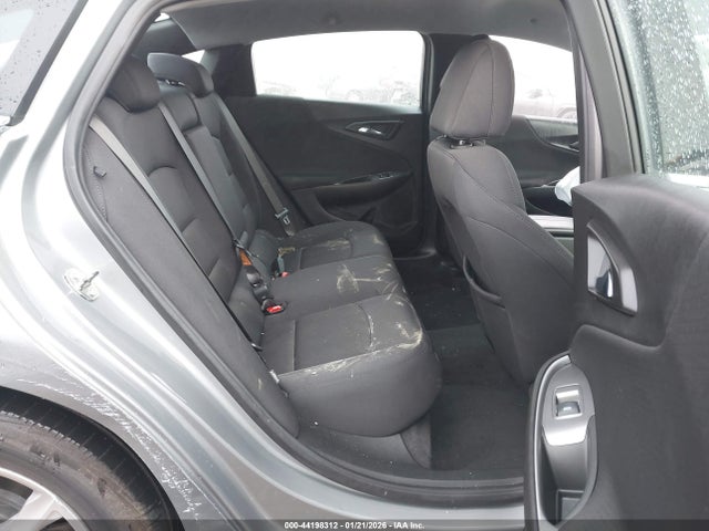 1G1ZD5ST4PF198582 Chevrolet Malibu Fwd 1lt