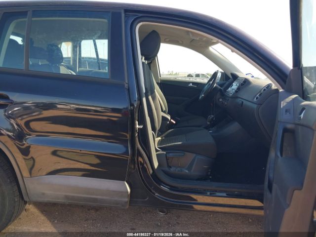 2013 VOLKSWAGEN TIGUAN WVGAV3AX0DW561266 Photo 4