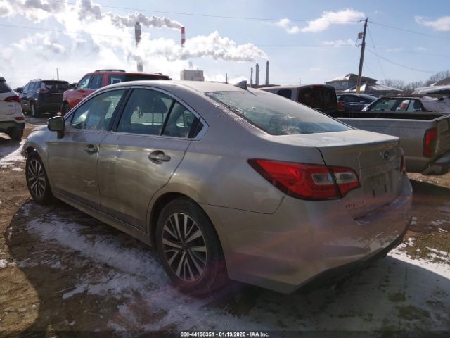 2018 SUBARU LEGACY 4S3BNAC64J3035334 Photo 2