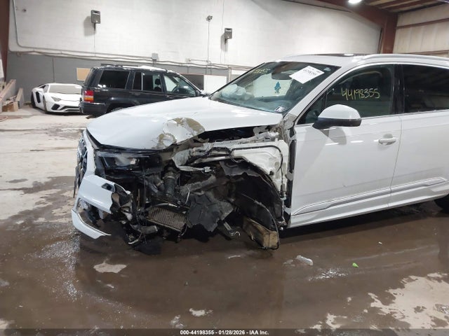 Aukcja sprzedaży 2020 Audi Q7 Premium 55 Tfsi Quattro Tiptronic, vin: WA1AXAF7XLD011153, numer aukcji: 44198355