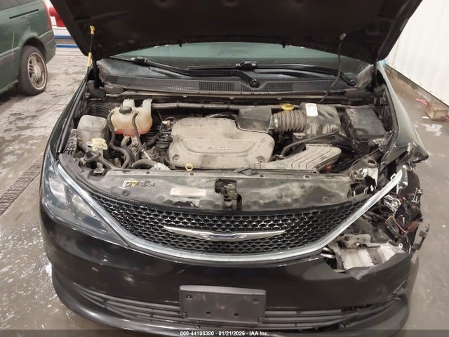 Aukcja sprzedaży 2017 Chrysler Pacifica Touring, vin: 2C4RC1DG4HR515984, numer aukcji: 44198380