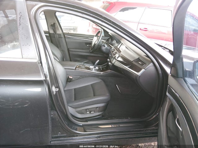 2011 BMW 528I WBAFR1C59BDS36913 Photo 4