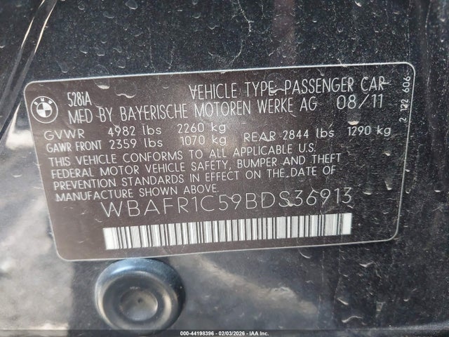 2011 BMW 528I WBAFR1C59BDS36913 Photo 8