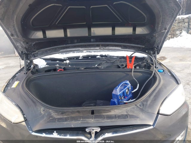 2016 TESLA MODEL X 5YJXCBE26GF001967 Photo 9