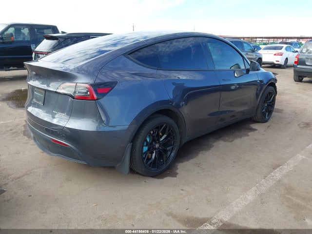 2023 TESLA MODEL Y 7SAYGDEE5PF777248 Photo 3