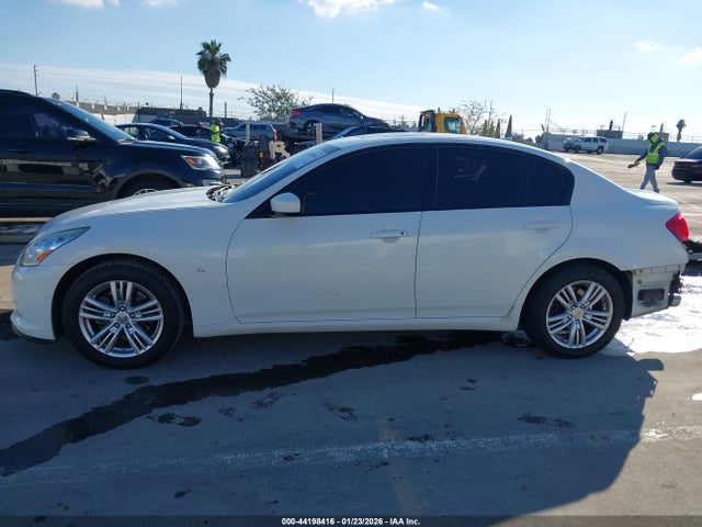 JN1CV6AP7FM501789 Infiniti Q40