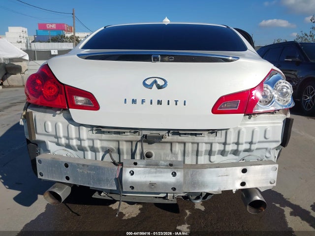JN1CV6AP7FM501789 Infiniti Q40