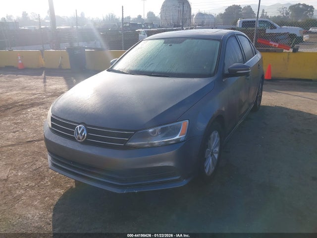 3VWD17AJ5FM229081 Volkswagen Jetta 1.8t Se