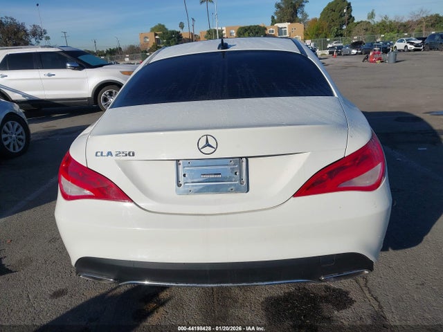 Mercedes-Benz CLA 250 2017 WDDSJ4EB9HN437068 Image 16