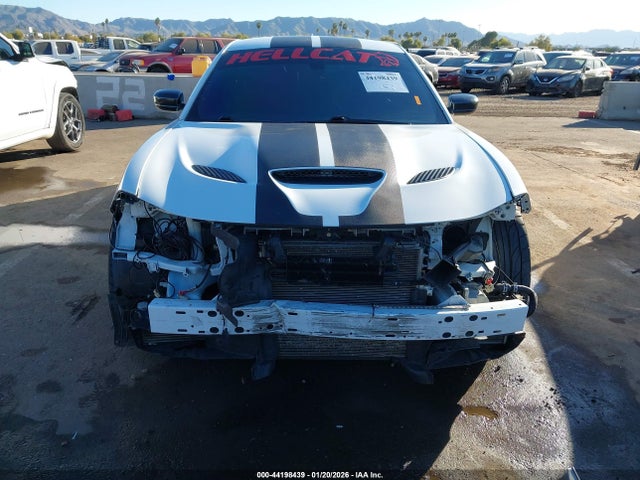2C3CDXL99JH335151 Dodge Charger Srt Hellcat Rwd
