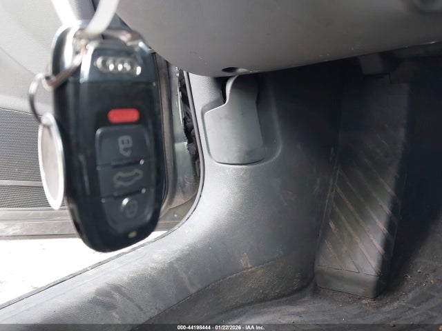 2013 AUDI A4 WAUFFAFL5DN017088 Photo 10