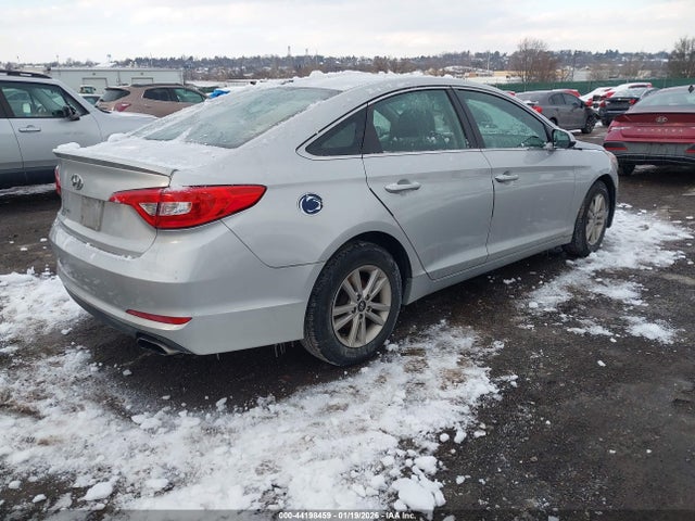 2016 HYUNDAI SONATA 5NPE24AF4GH264667 Photo 3