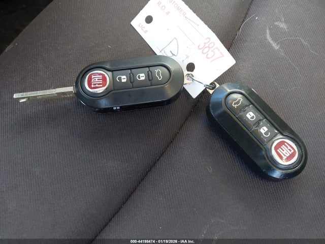 2015 FIAT 500C 3C3CFFDR2FT558679 Photo 10