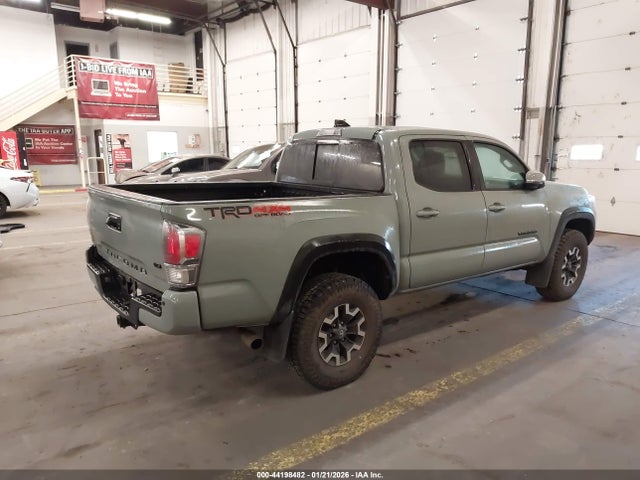 3TMCZ5AN9NM526013 Toyota Tacoma Trd Off Road