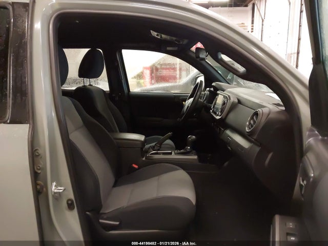 3TMCZ5AN9NM526013 Toyota Tacoma Trd Off Road