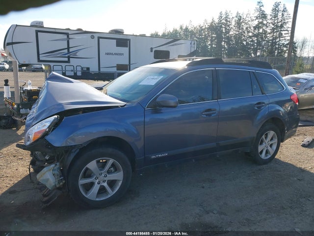 Продаж на аукціоні авто 2014 Subaru Outback 2.5i Premium, vin: 4S4BRBCCXE3326972, номер лоту: 44198485