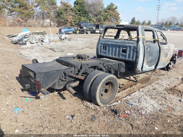 44198562 :رقم المزاد ، 3C7WRSCL4JG104461 vin ، 2018 Ram 3500 Chassis Tradesman/slt/laramie مزاد بيع