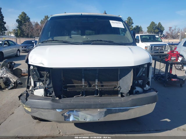 1GAZGPFG0H1156201 Chevrolet Express 3500 Lt