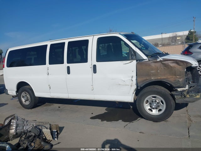 1GAZGPFG0H1156201 Chevrolet Express 3500 Lt