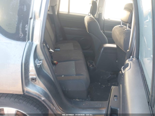 2011 JEEP COMPASS 1J4NT1FA4BD209590 Photo 7