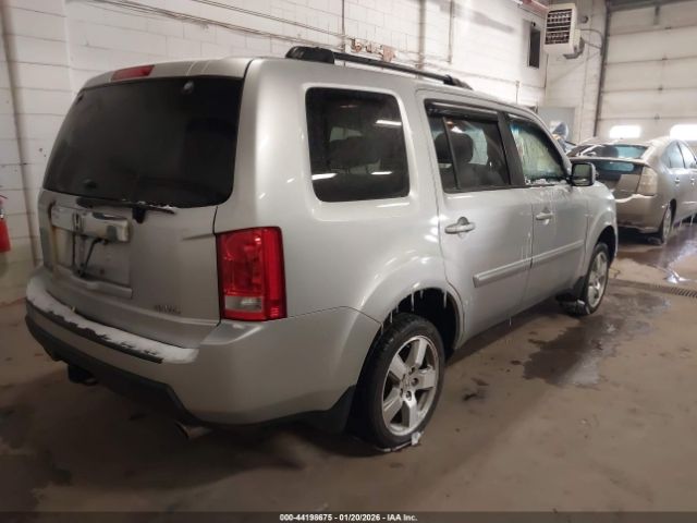 2011 HONDA PILOT 5FNYF4H70BB050170 Photo 3