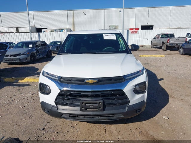 KL79MMS22MB008688 Chevrolet Trailblazer Fwd Ls