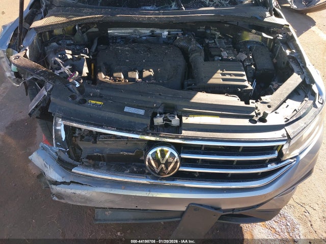 3VV3B7AX5NM085886 Volkswagen Tiguan 2.0t Se