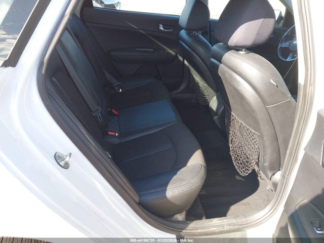 5XXGT4L36KG293147 KIA Optima S