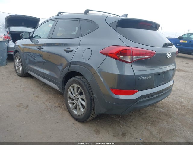 KM8J3CA42JU680455 Hyundai TUCSON SEL