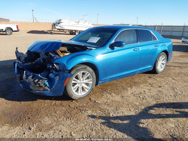 2021 CHRYSLER 300 2C3CCAAG7MH667479 Photo 1