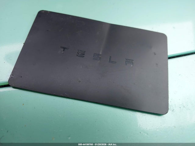 Продаж на аукціоні авто 2018 Tesla Model 3 Long Range/performance, vin: 5YJ3E1EB7JF170471, номер лоту: 44198765