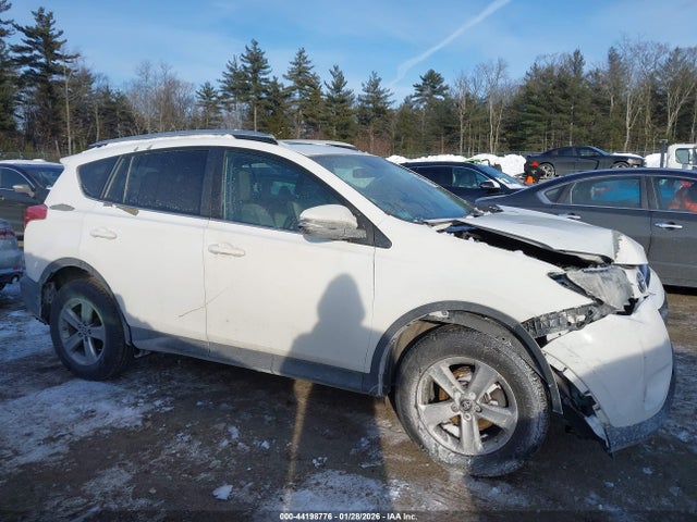 Toyota Rav4 Xle 2015 2T3RFREV1FW230679 Image 13