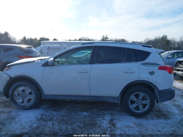 Toyota Rav4 Xle 2015 2T3RFREV1FW230679 Image 14