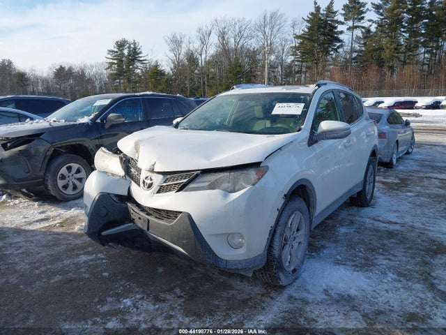 Toyota Rav4 Xle 2015 2T3RFREV1FW230679 Image 2