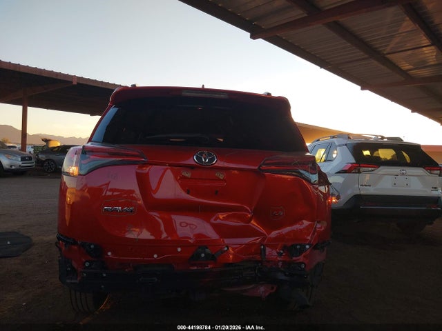 Toyota RAV4 LE 2017 JTMZFREV5HJ111485 Image 17