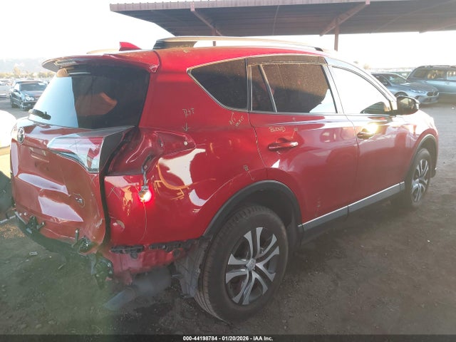 Toyota RAV4 LE 2017 JTMZFREV5HJ111485 Image 4