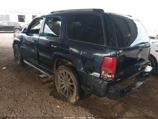 2005 CADILLAC ESCALADE 1GYEK63N95R237318 Photo 2