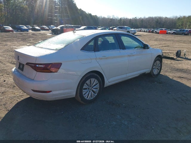 Aukcja sprzedaży 2019 Volkswagen Jetta 1.4t R-line/1.4t S/1.4t Se, vin: 3VWC57BUXKM018042, numer aukcji: 44198808