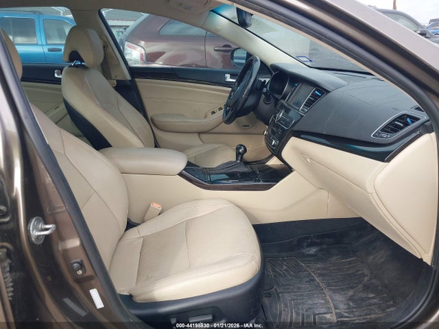 KNALN4D70E5145785 KIA Cadenza Premium