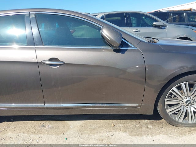 KNALN4D70E5145785 KIA Cadenza Premium