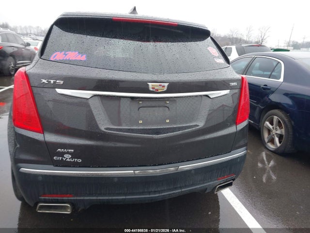 1GYKNDRS8HZ141258 Cadillac XT5 LUXURY