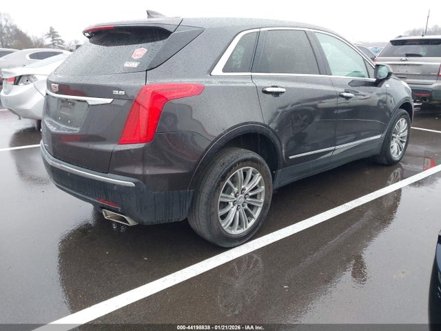 2017 CADILLAC XT5 1GYKNDRS8HZ141258 Photo 3
