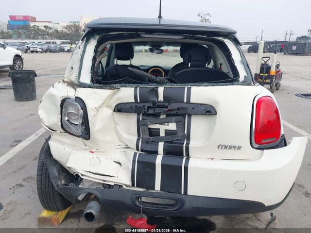 WMWXM5C52FT937749 Mini Hardtop Cooper
