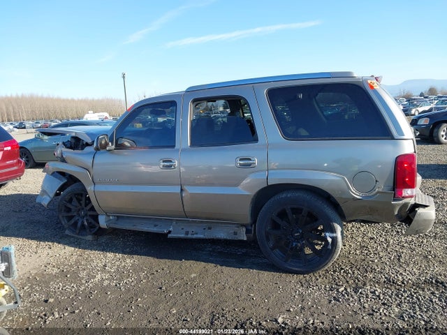 Aukcja sprzedaży 2002 Cadillac Escalade Standard, vin: 1GYEK63N22R107389, numer aukcji: 44199021