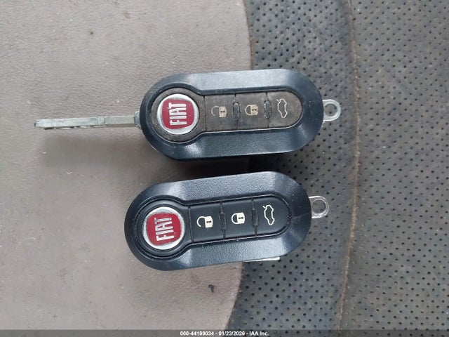 2015 FIAT 500L ZFBCFACH6FZ032381 Photo 10