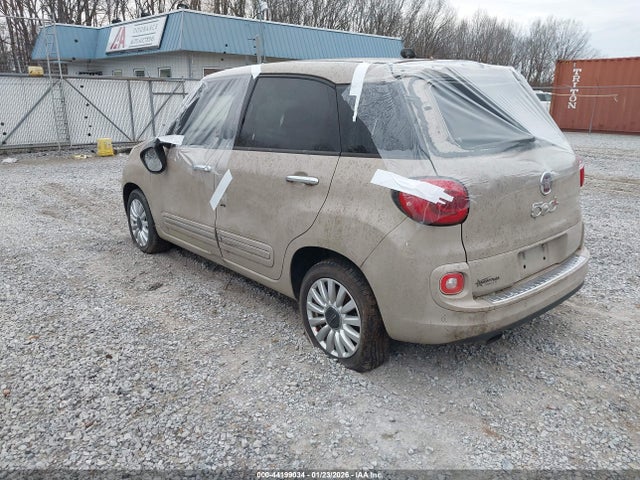 2015 FIAT 500L ZFBCFACH6FZ032381 Photo 2